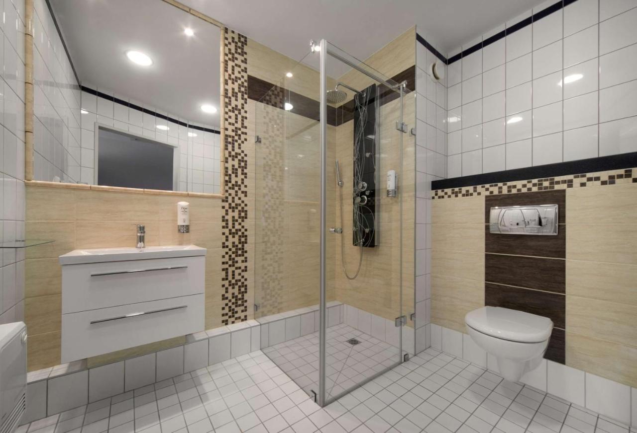 Express Krakow Hotel 크라쿠프 외부 사진